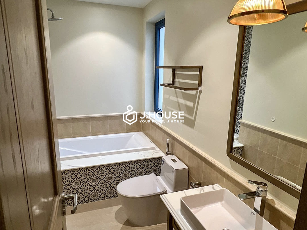 2 Bedroom Apartment for Rent in Thao Dien, D2 with Bathtub, Jacuzzi & BBQ Area - Serena Bahuan