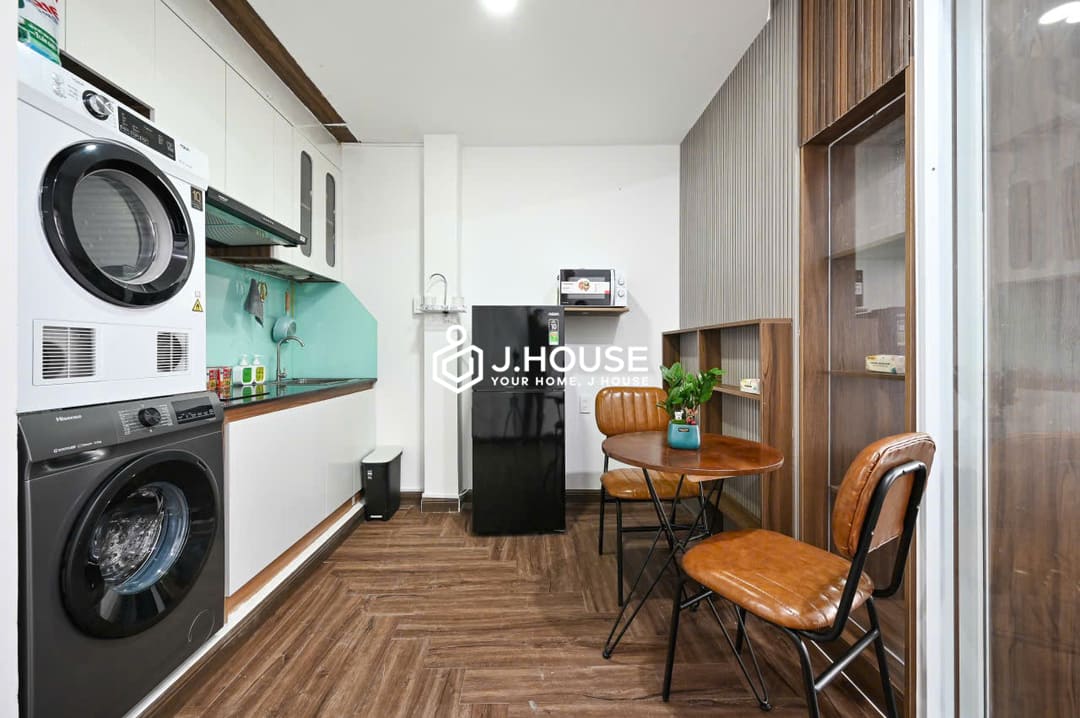 Bright 1 br apartment for rent in HCMC - Nguyen Gia Apartment