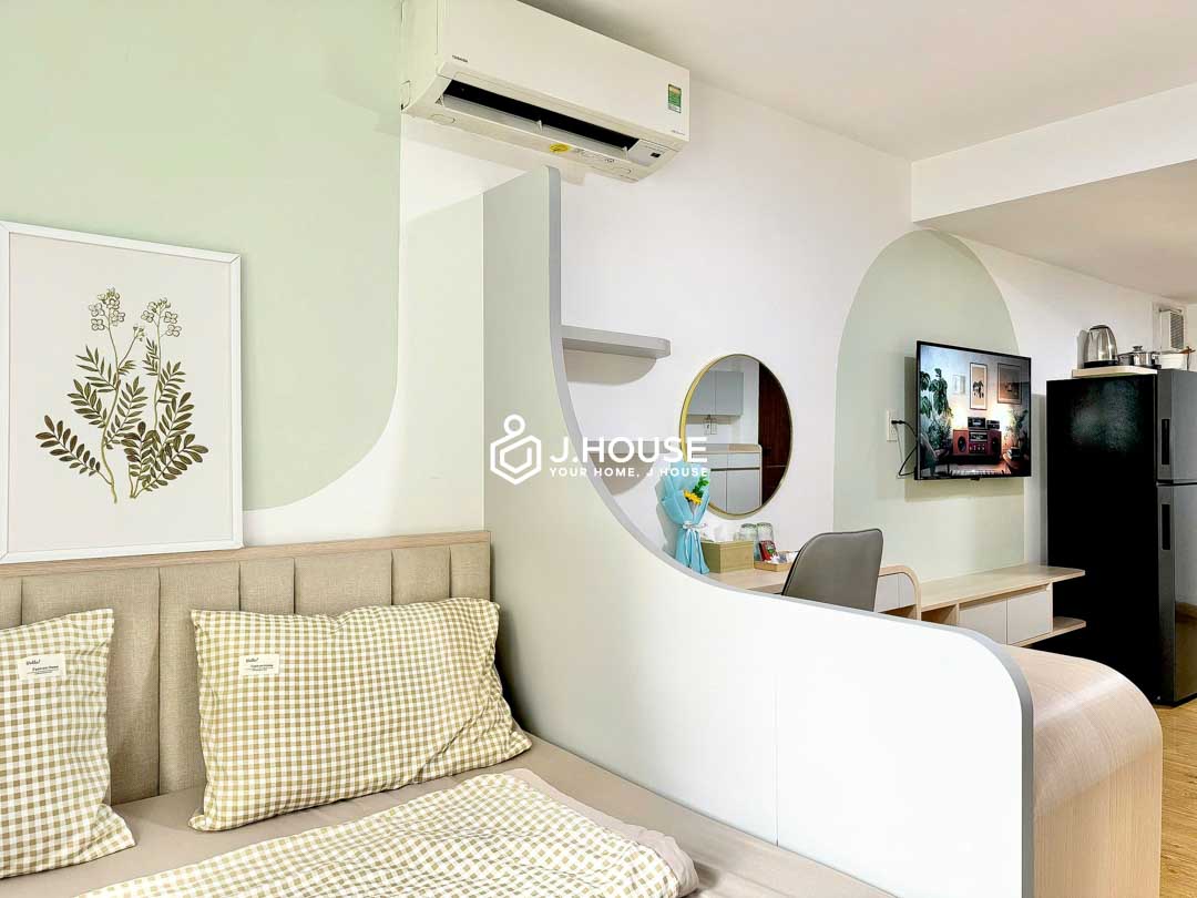 Bright Studio Apartment For Rent in Binh Thanh - Minh Long Apartment-