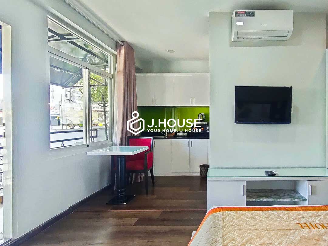 Bright Studio Serviced Apartment For Rent in District 7 - Warm Ways Angel-