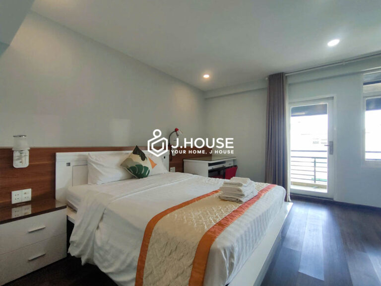 Bright Studio Serviced Apartment For Rent in District 7 - Warm Ways Angel-