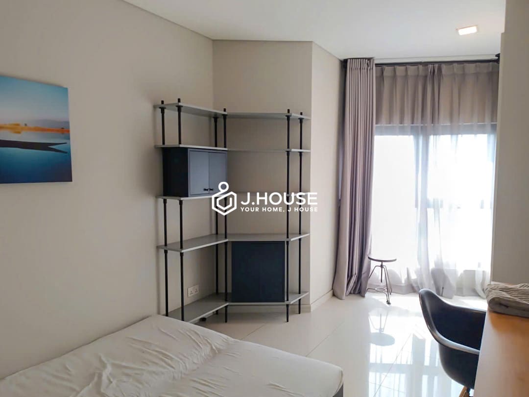 City Garden Apartment for rent - Good rent 2 BR apartment, high floor