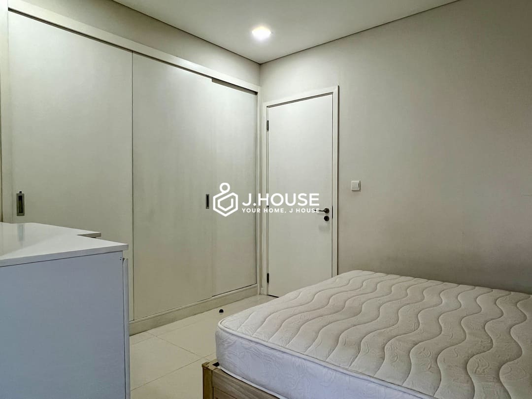 City Garden Apartment for rent - Spacious 2 BR apartment with balcony, good rent