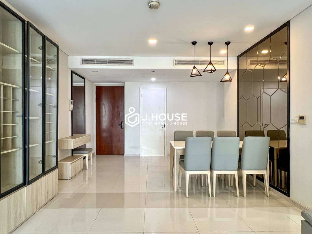 City Garden Apartment for rent - Spacious 2 BR apartment with balcony, good rent