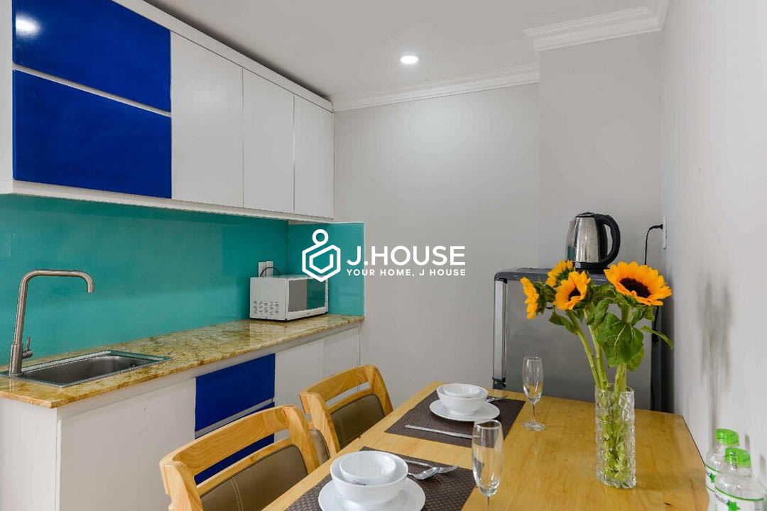 Cozy Deluxe Studio With Balcony For Rent in D7 at Warm Ways 3 Apartment