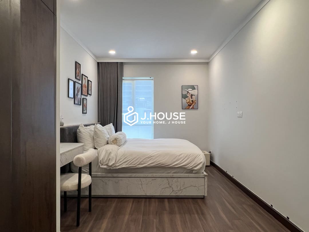Modern 2 Bedroom Saigon Pavillon apartment in District 3, HCMC