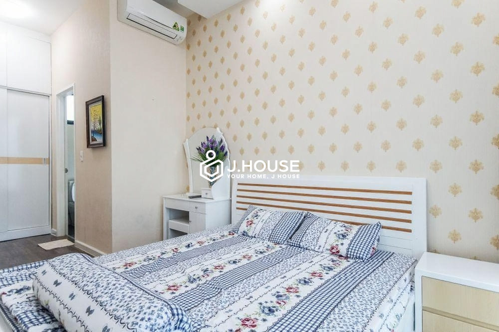 Modern 2 bedroom apartment for rent in The Ascent Thao Dien, HCMC