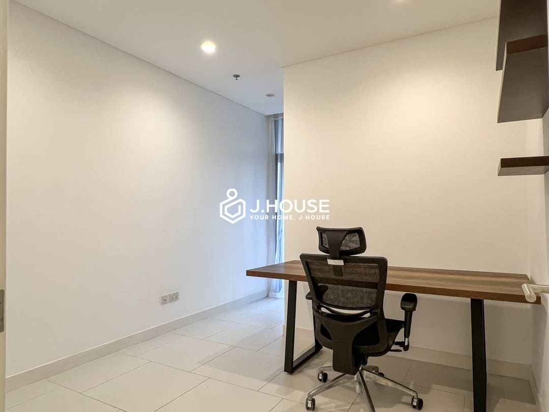 Modern 3-bedroom apartment for rent at City Garden, Binh Thanh District, HCMC