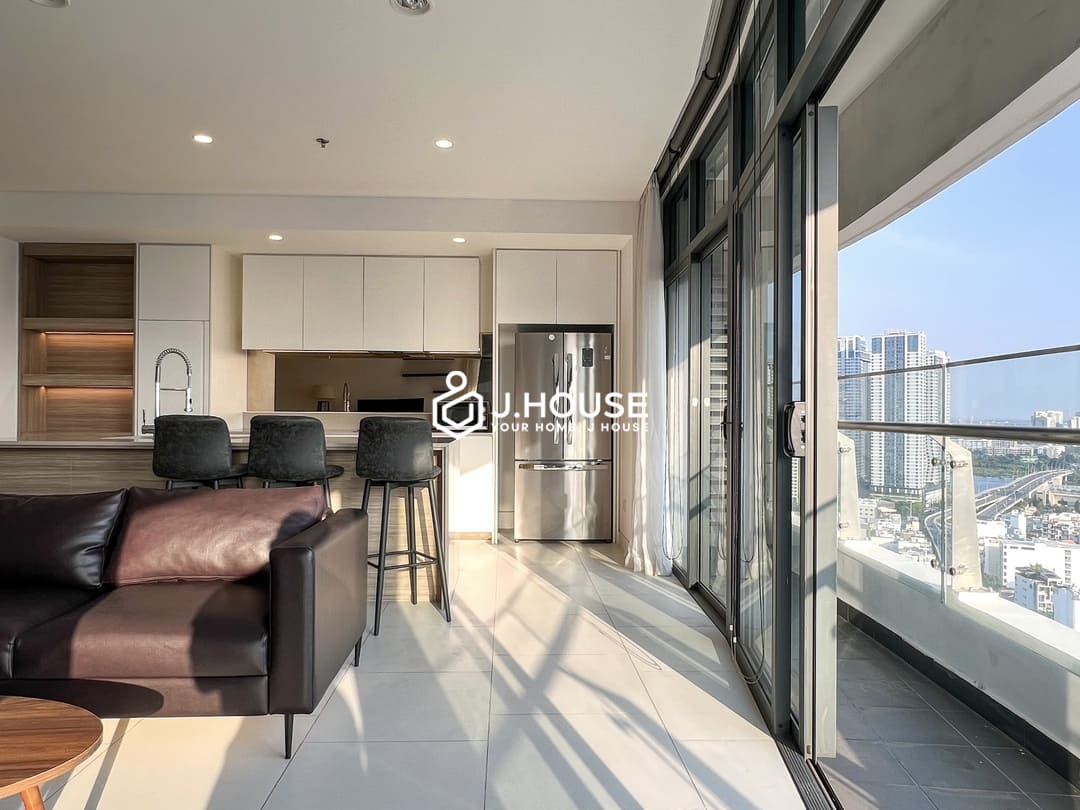 Modern 3-bedroom apartment for rent at City Garden, Binh Thanh District, HCMC