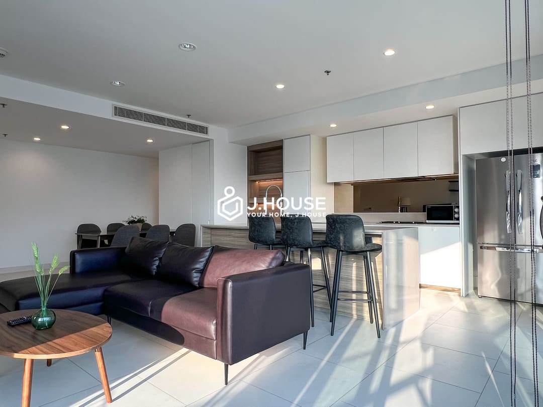 Modern 3-bedroom apartment for rent at City Garden, Binh Thanh District, HCMC