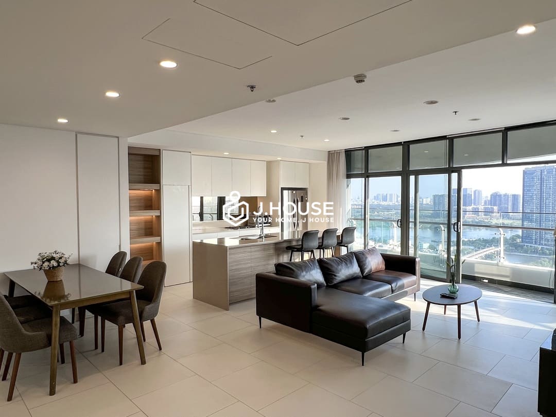 Modern 3-bedroom apartment for rent at City Garden, Binh Thanh District, HCMC