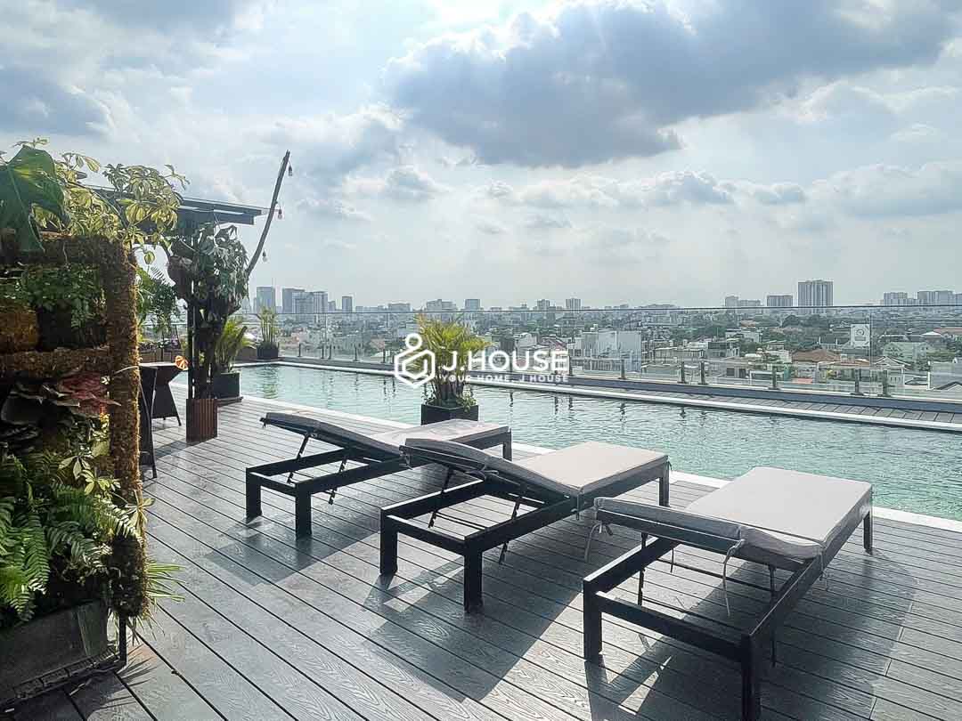Rooftop pool gym sauna bbq in vitaminsea apartment for rent in District 2-1
