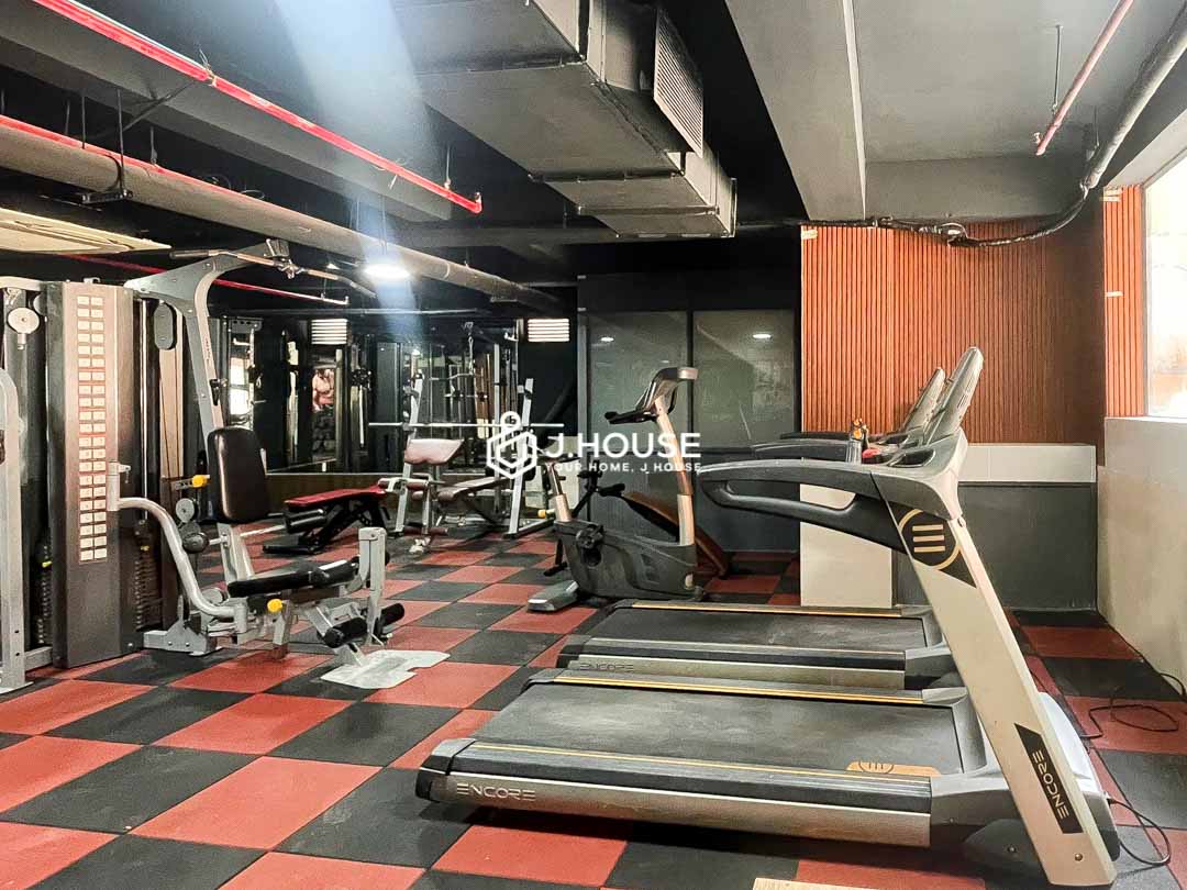 Rooftop pool gym sauna bbq in vitaminsea apartment for rent in District 2-8