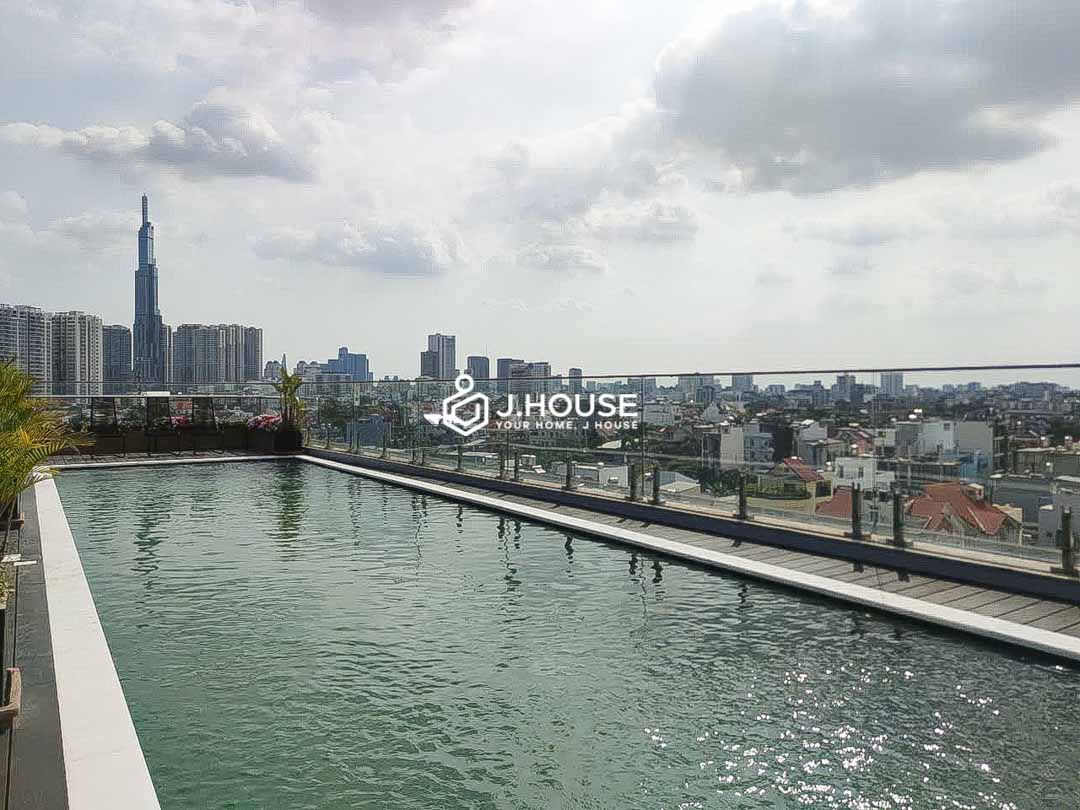 Rooftop pool gym sauna bbq in vitaminsea apartment for rent in District 2