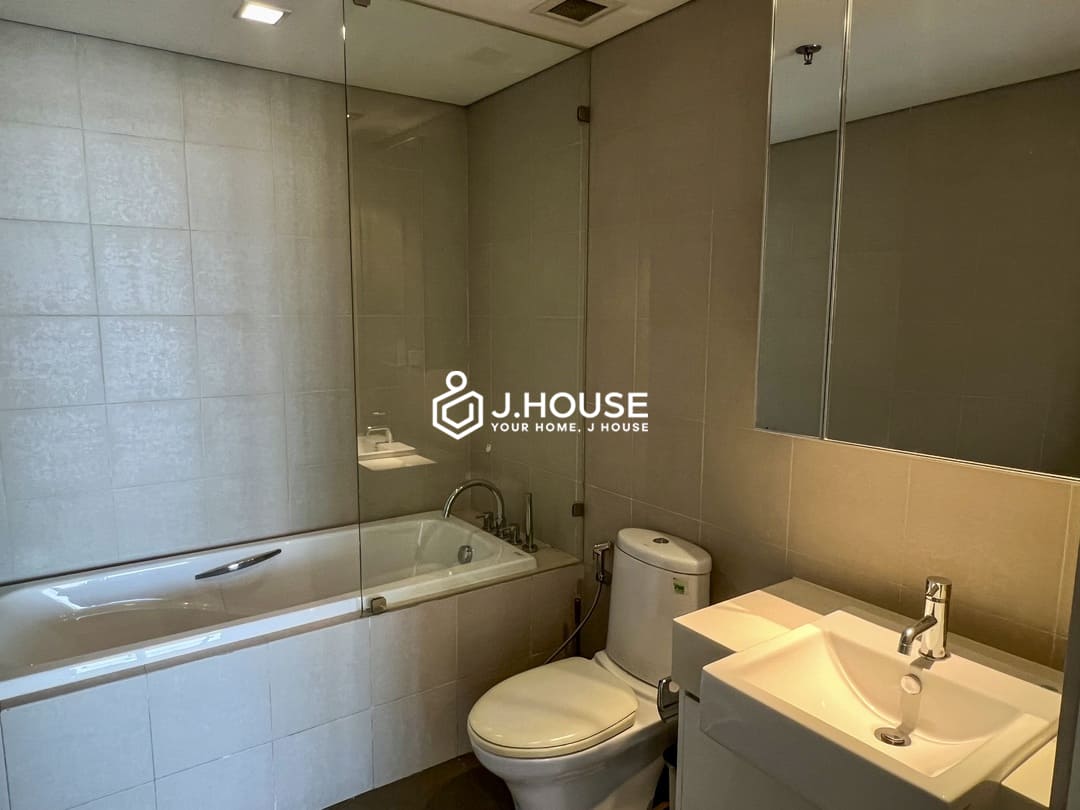 Spacious 2-br apartment at City Garden Binh Thanh - High floor, amazing view