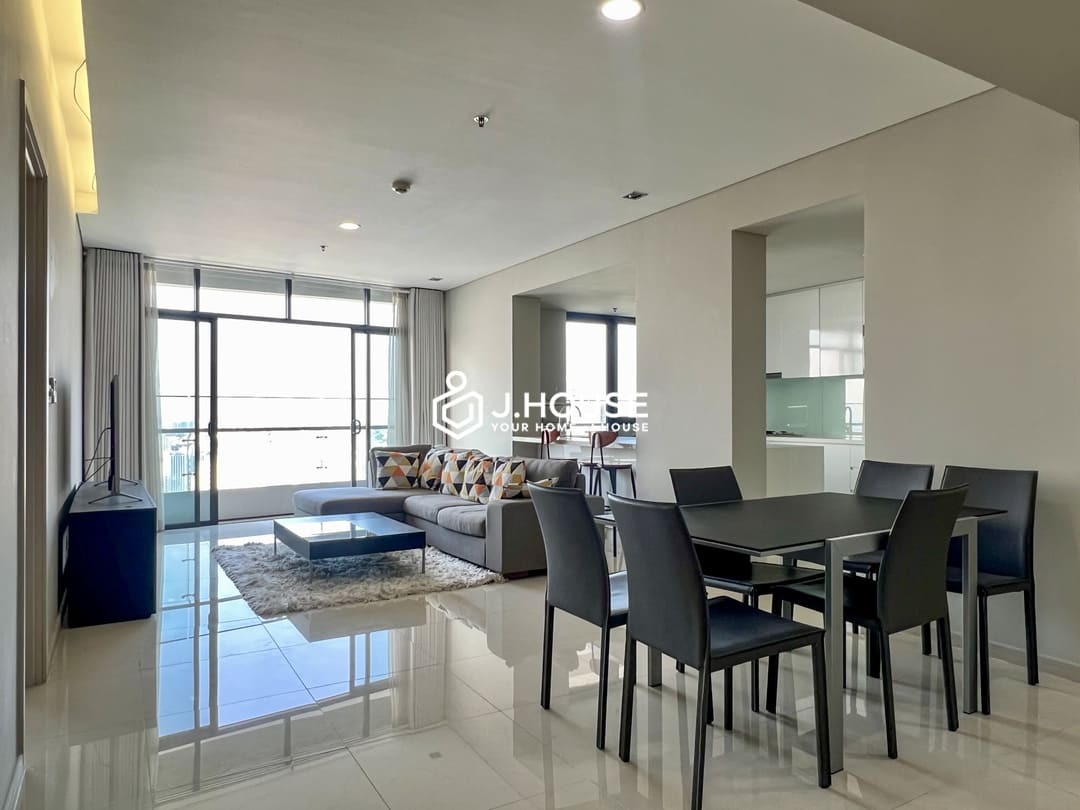 Spacious 2-br apartment at City Garden Binh Thanh - High floor, amazing view