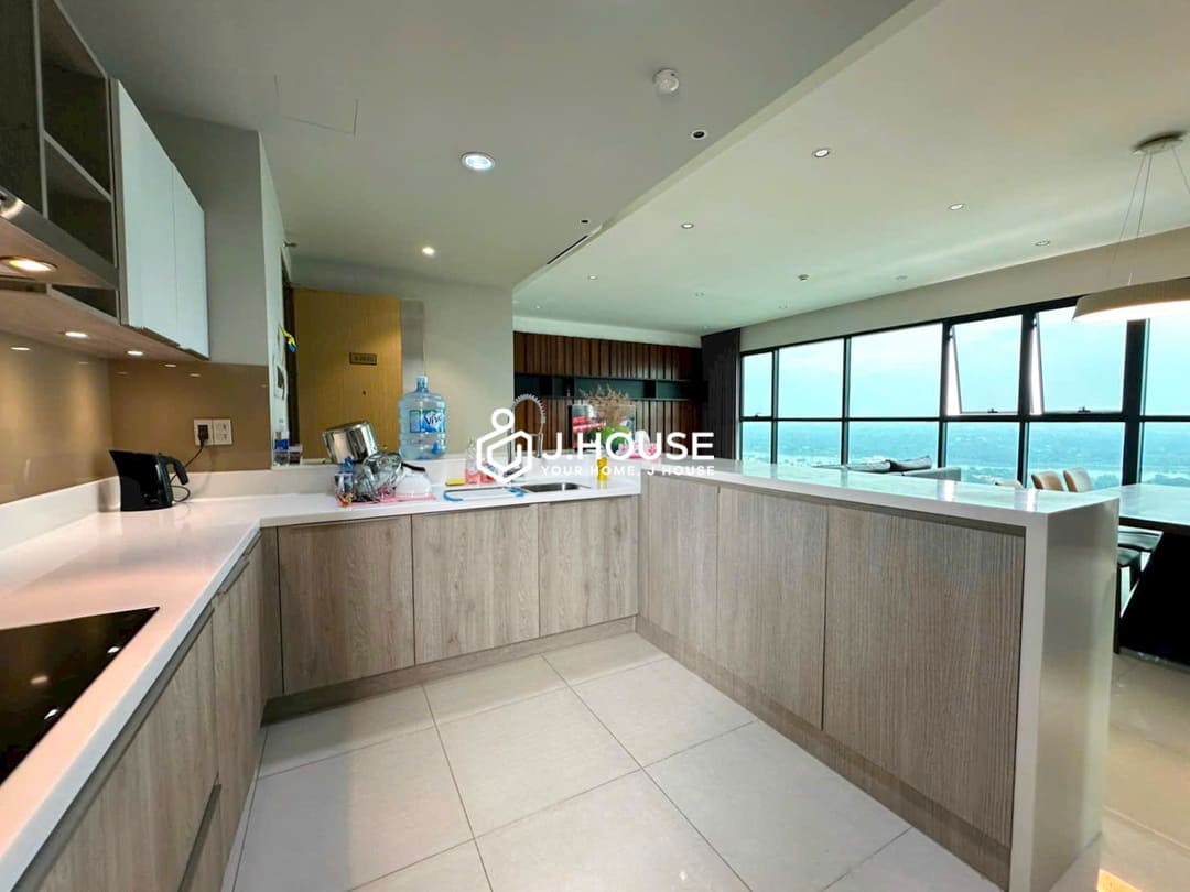 The Ascent Condominium for rent - 2 bedroom with river view, high floor
