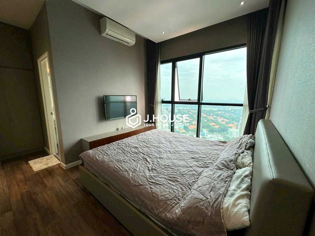 The Ascent Condominium for rent - 2 bedroom with river view, high floor