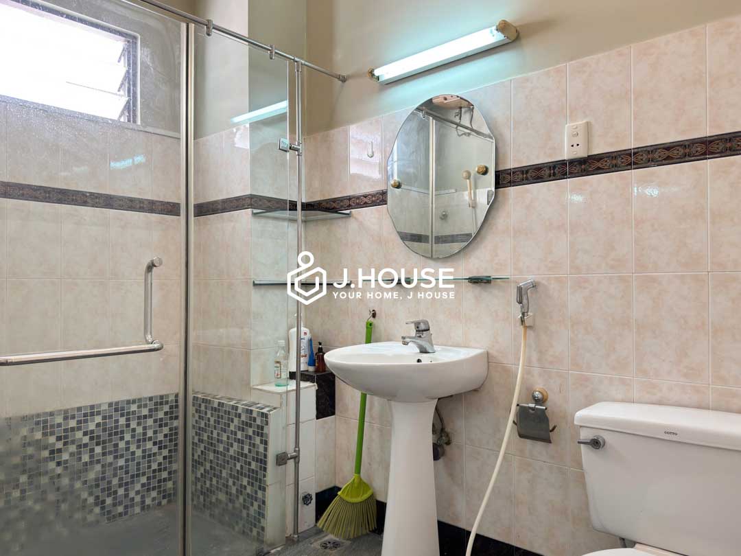 Airy Studio Apartment For Rent in Da Kao, District 1 - Chung House