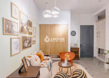 Artsy 1-Bedroom Apartment For Rent in Da Kao, District 1 - Glowing Ember
