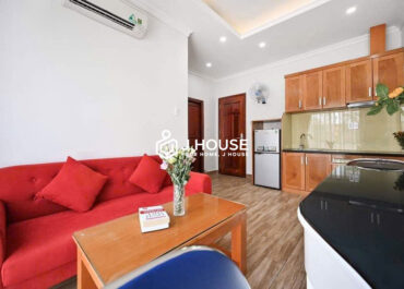 Bright 1-Bedroom with Spacious Balcony For Rent in D7 - Genie Apartment