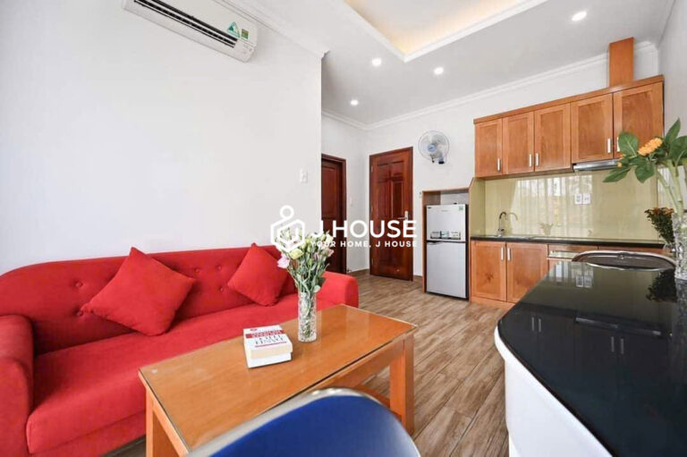 Bright 1-Bedroom with Spacious Balcony For Rent in D7 - Genie Apartment