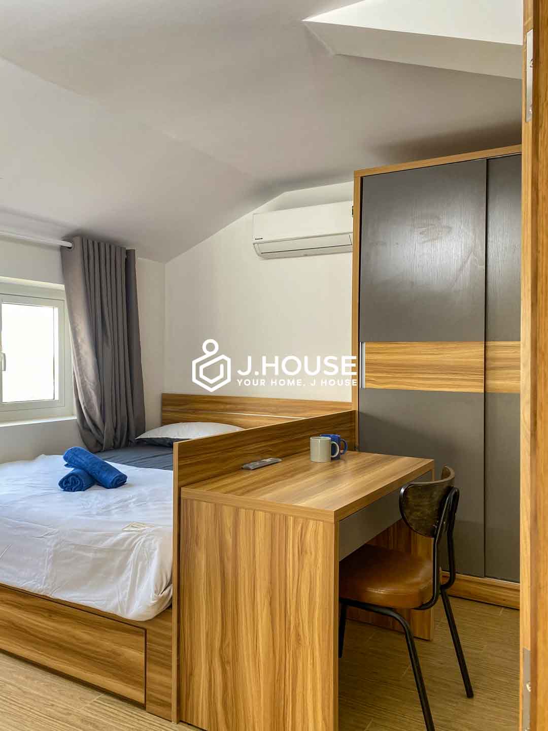 Bright Studio With Balcony For Rent in District 7 at Lynh Apartment