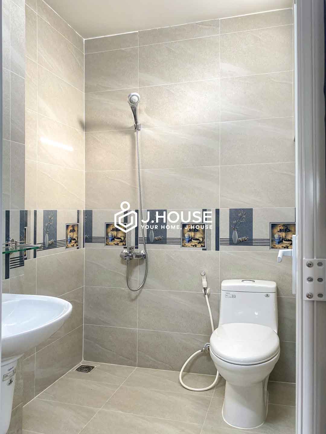 Bright Studio With Balcony For Rent in District 7 at Lynh Apartment