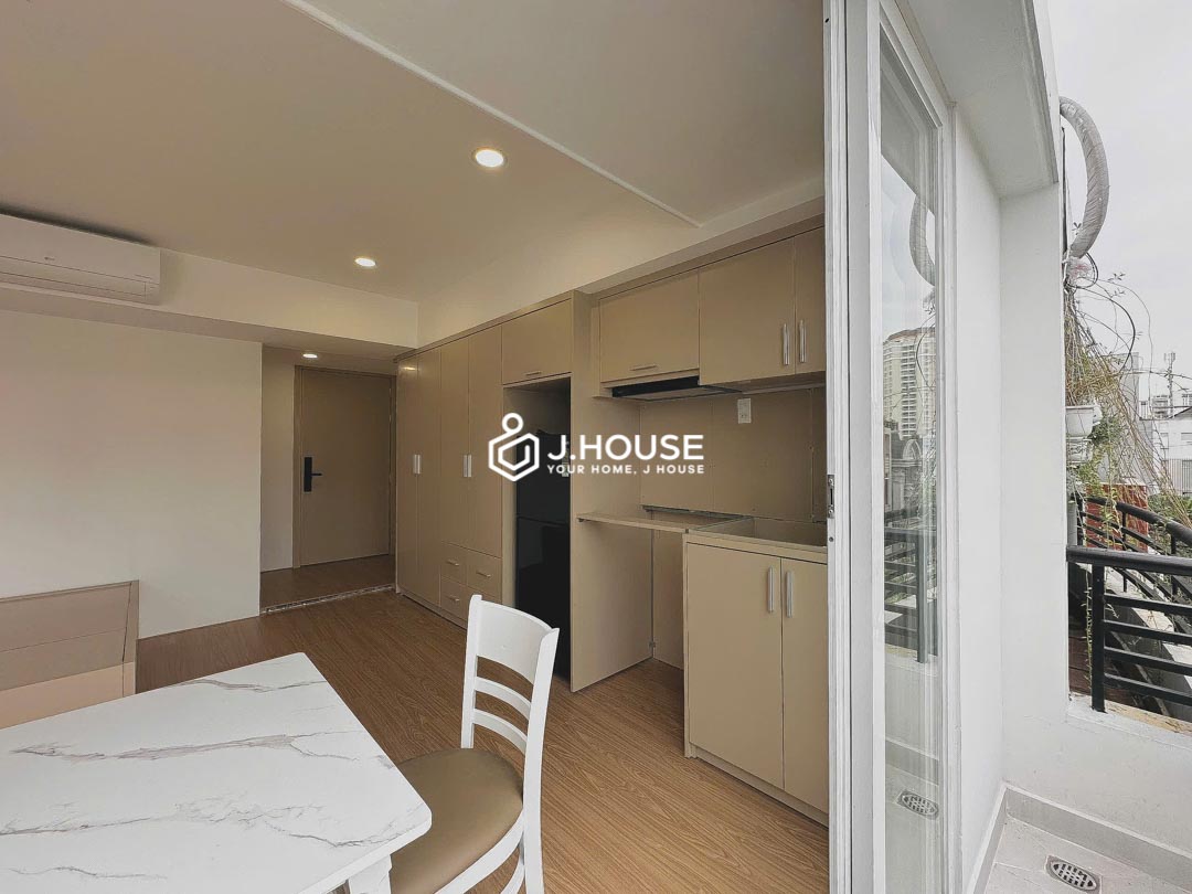 Bright Studio Apartment For Rent in An Phu, D2 - Everhome