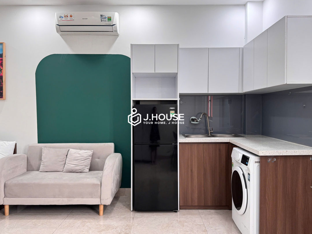 Bright Studio Apartment For Rent in Tan Binh - Cuong House