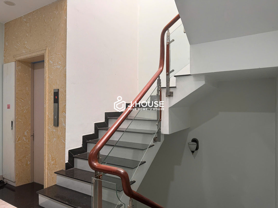 Bright Studio Apartment For Rent in Tan Binh - Cuong House