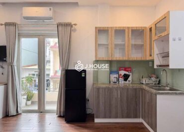 Bright Studio Apartment For Rent in Tan Binh near Airport - MK House