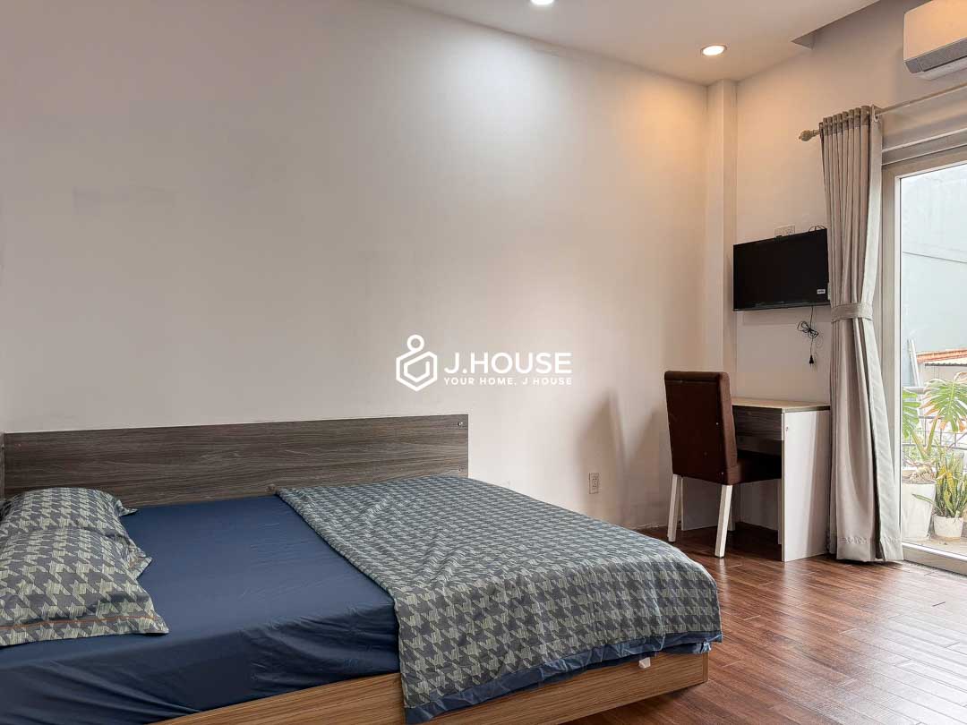 Bright Studio Apartment For Rent in Tan Binh near Airport - MK House