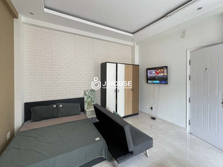 Bright Studio Apartment For Rent in District 3 - Amy Apartment