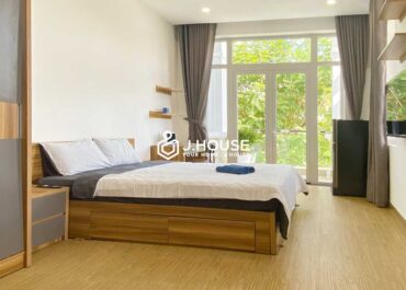 Bright Studio with Green View For Rent in District 7, HCMC - Lynh Apartment