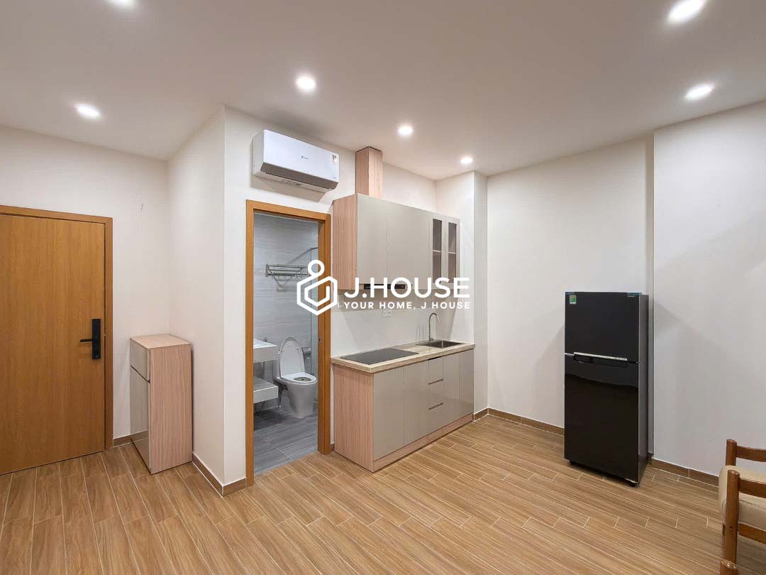 Cozy 1-Bedroom Apartment For Rent in District 1 - Joo House