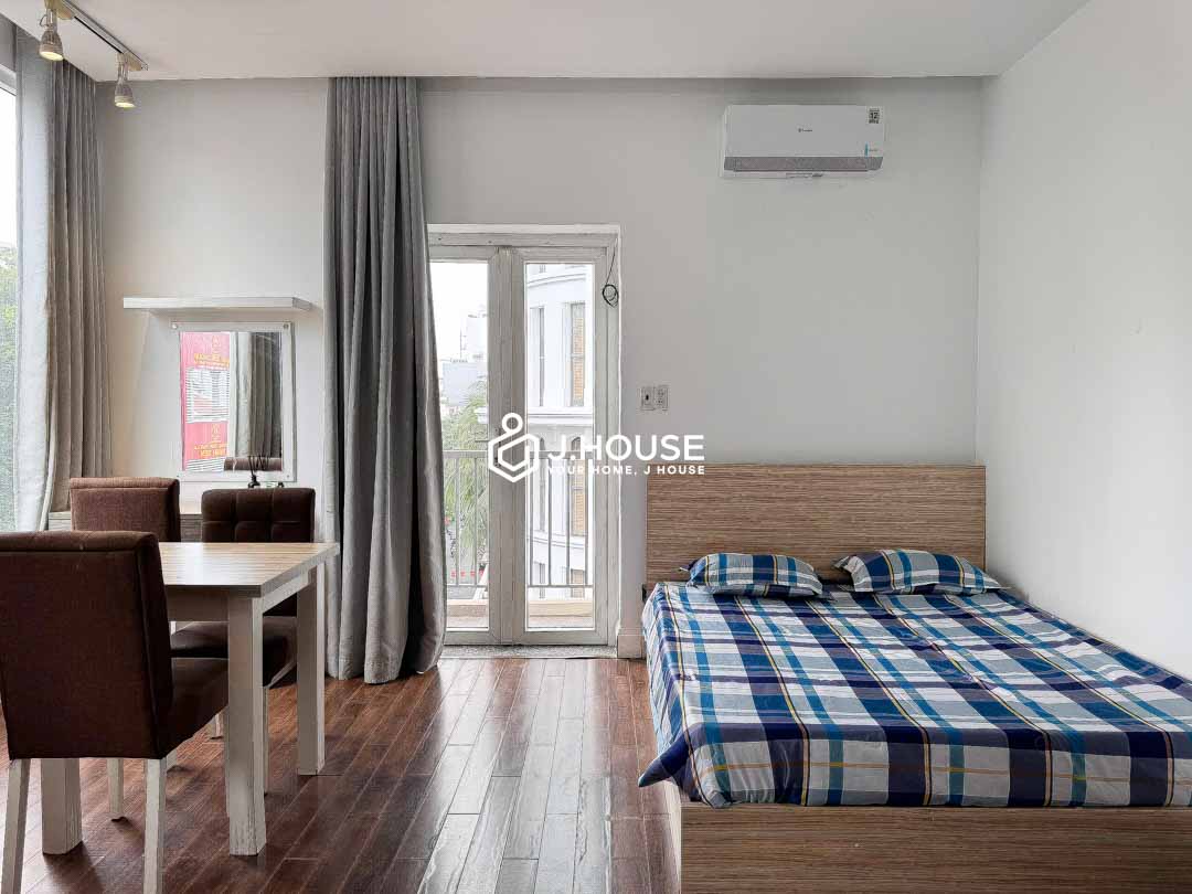 Cozy Studio Apartment For Rent in Tan Binh - MK House