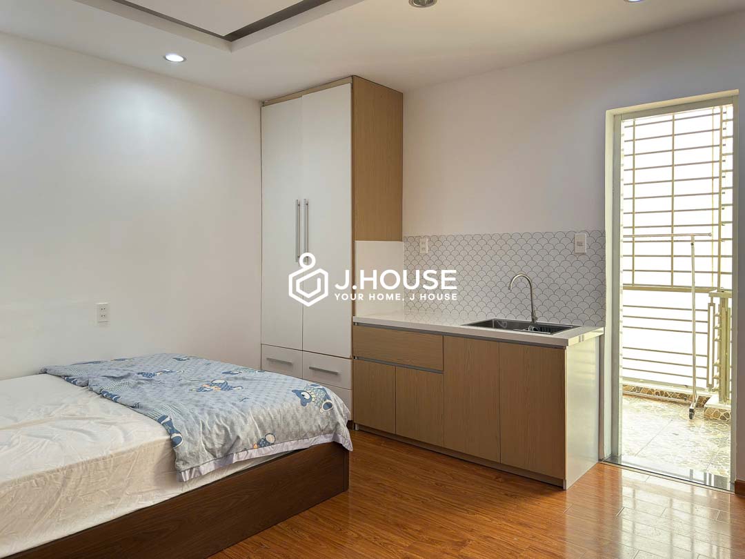 Cozy Studio Apartment With Private Washer in Phu Nhuan - Damara
