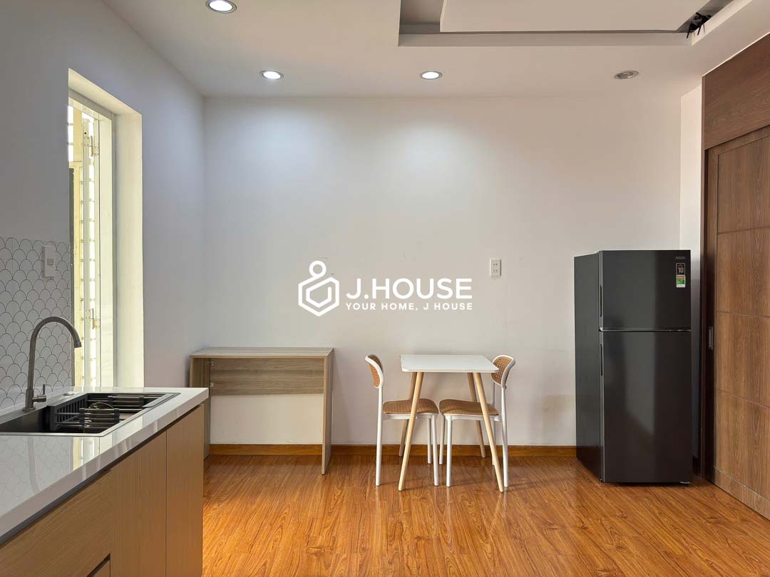 Cozy Studio Apartment With Private Washer in Phu Nhuan - Damara