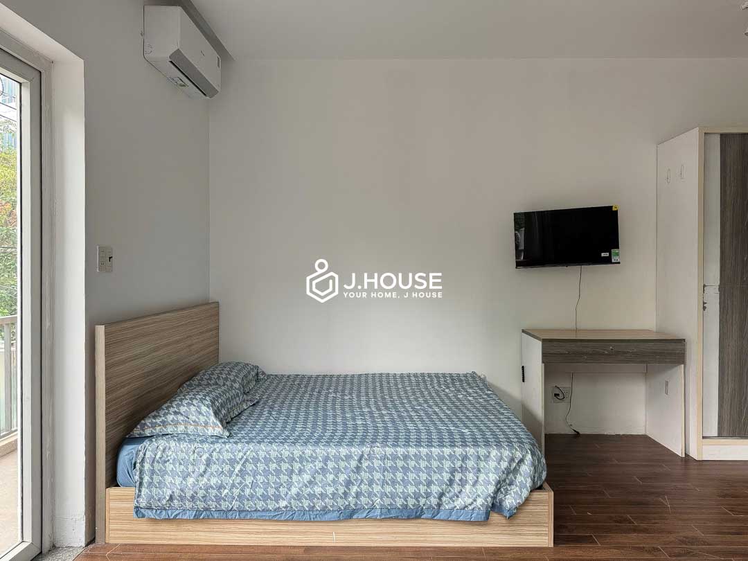 green-view-studio-apartment-for-rent-in-tan-binh-mk-house-02-0
