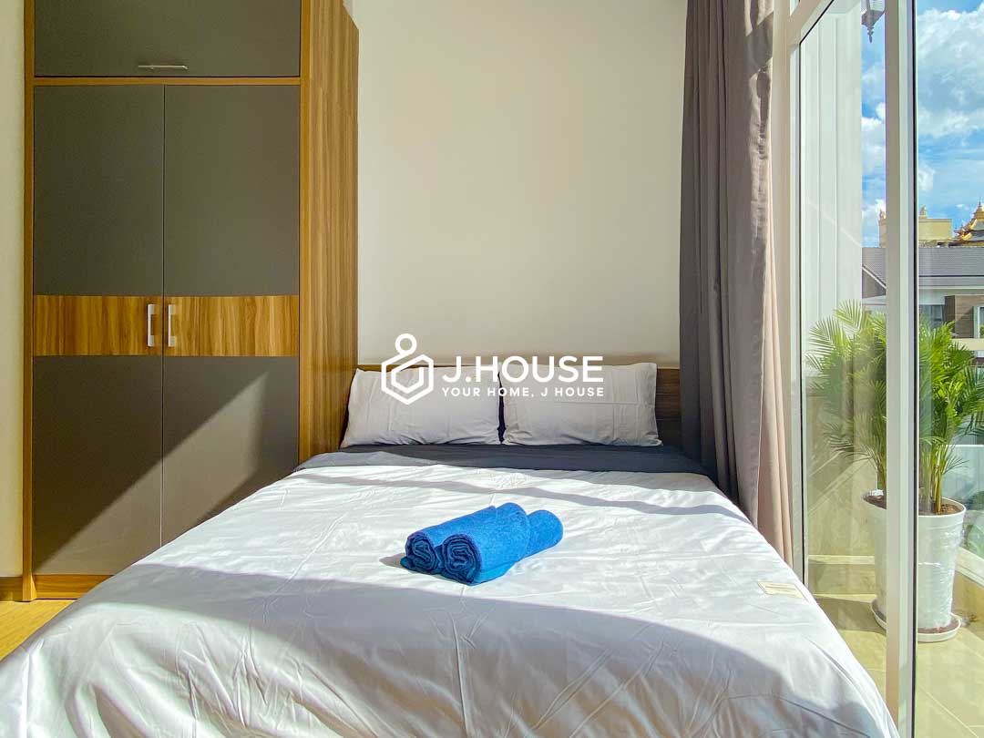 Modern & Bright Studio For Rent in District 7, HCMC - Lynh Apartment