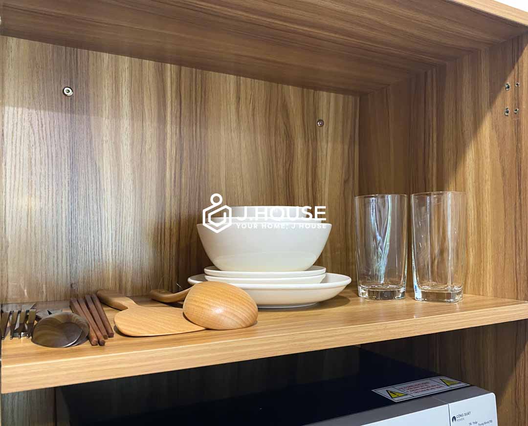 Modern & Bright Studio For Rent in District 7, HCMC - Lynh Apartment