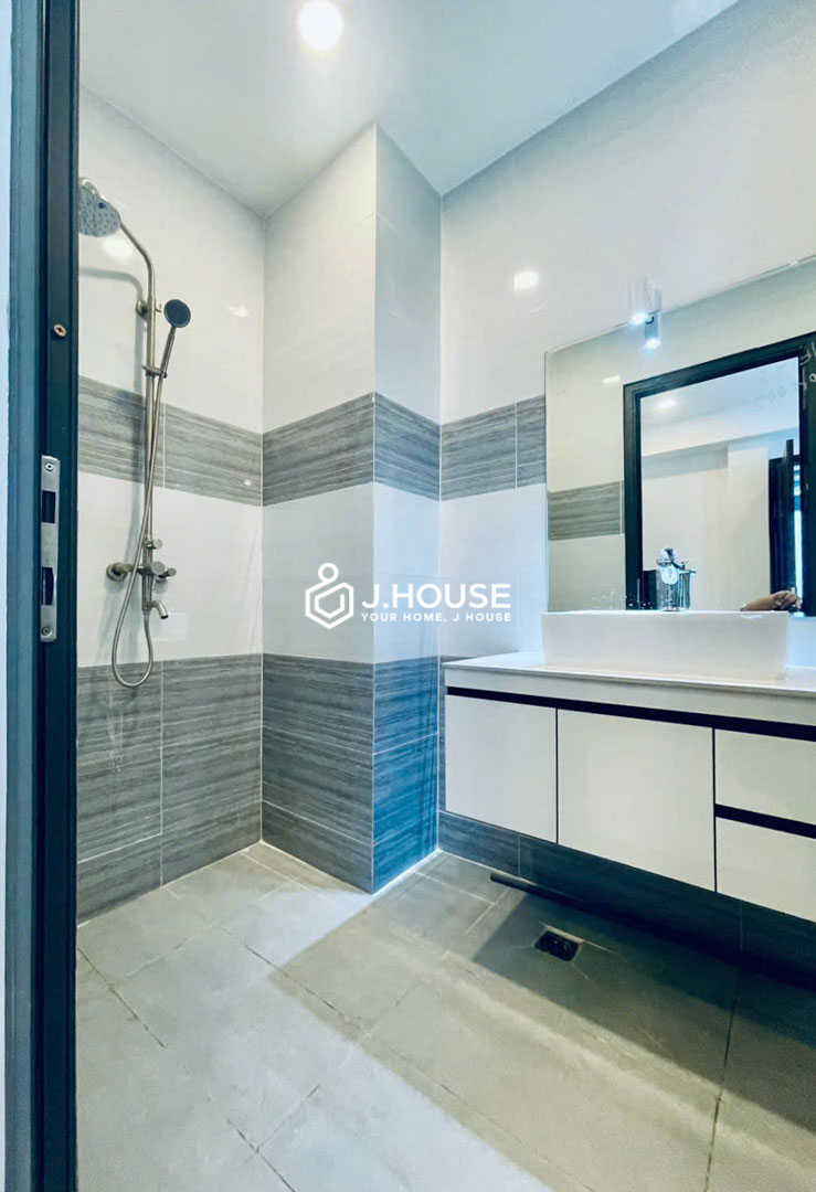 Modern Studio Apartment For Rent in Tan Binh - Joo House