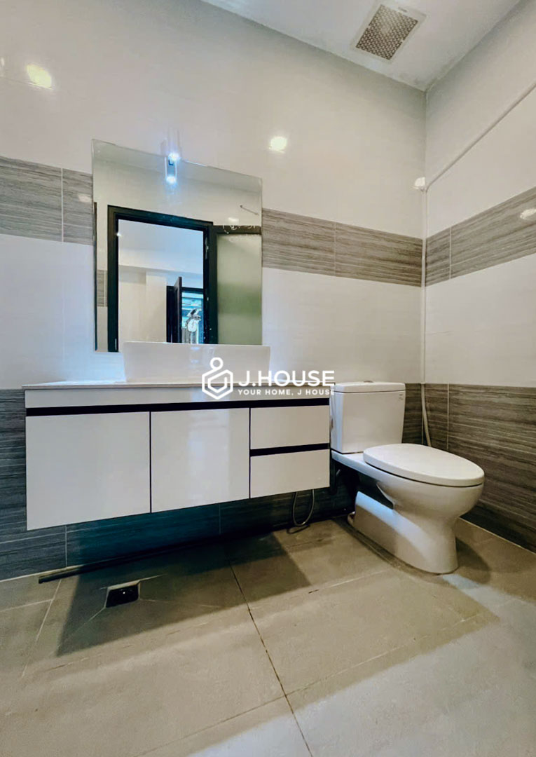 Modern Studio Apartment For Rent in Tan Binh - Joo House