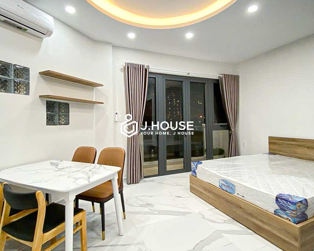 Modern Studio Apartment with Balcony For Rent in District 7 - Joo House