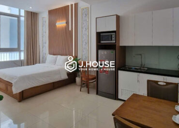 Modern Studio For Rent in District 7 at Venice Serviced Apartment