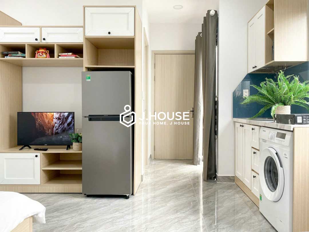 Modern Studio With Private Washer For Rent in Phu Nhuan - DT Apartment