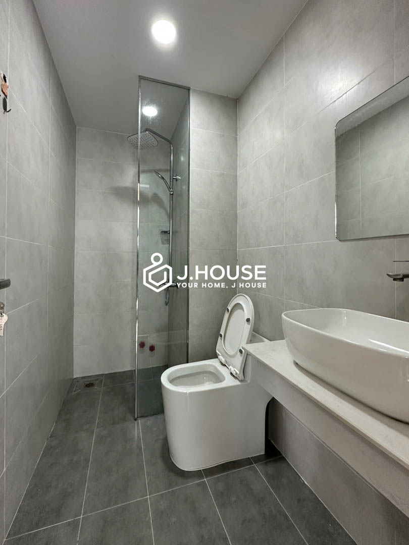 Modern Studio With Private Washer For Rent in Phu Nhuan - DT Apartment
