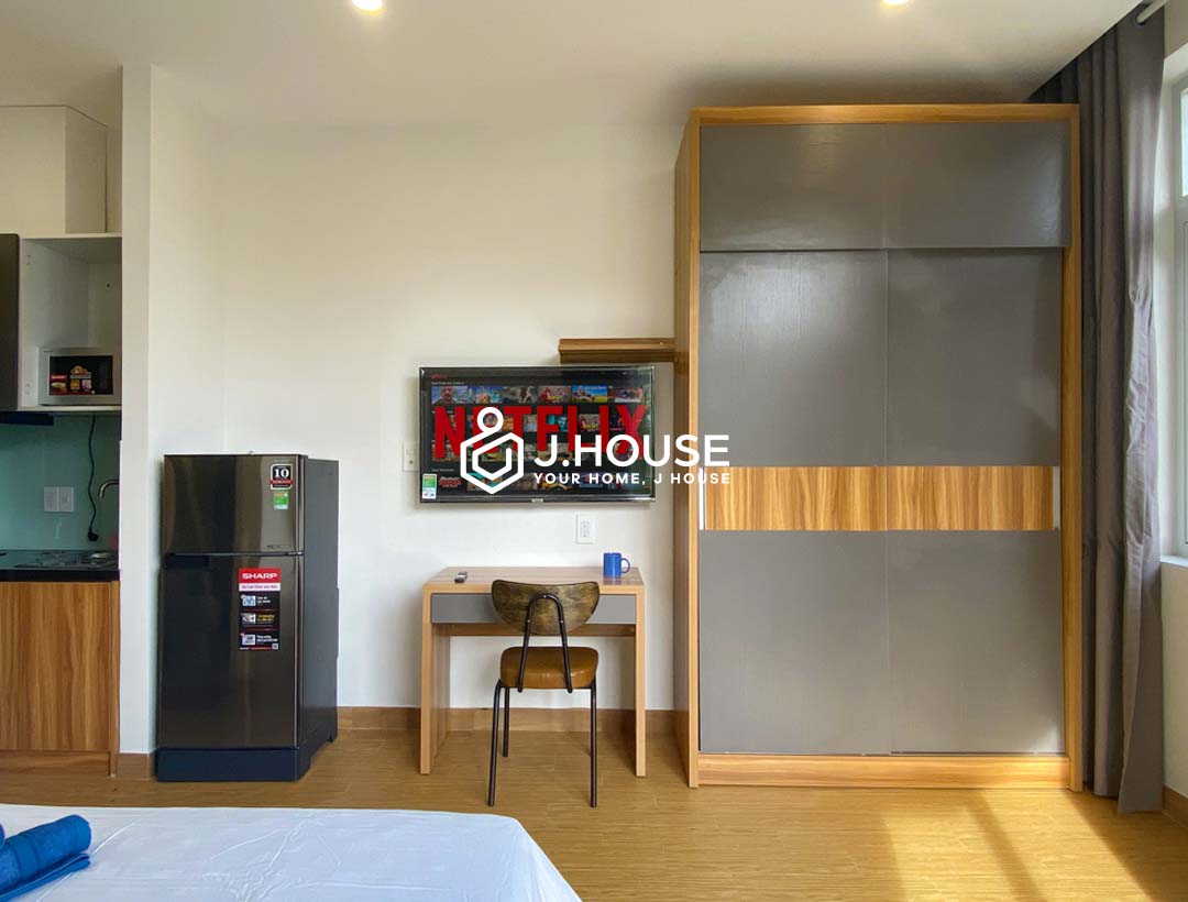 Modern Studio With Balcny For Rent in District 7 at Lynh Apartment