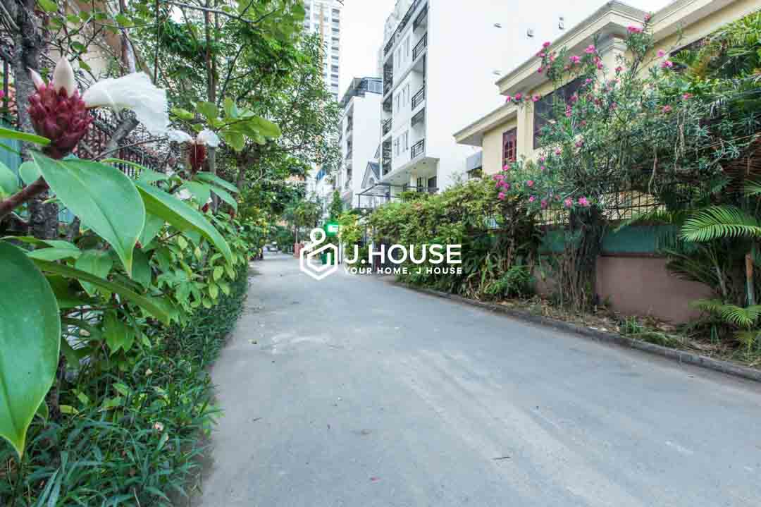 Pet-Friendly 1-Bedroom For Rent in Thao Dien at Amy Apartment